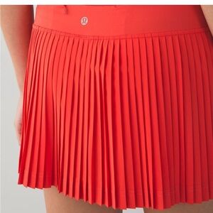 Lululemon pleat to street tennis skirt. Good condition.